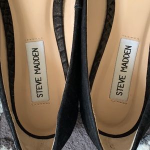 Steve Madden Shoes - Black Steve Madden flats NEW Steve Madden Shoes - Black Steve Madden flats NEW